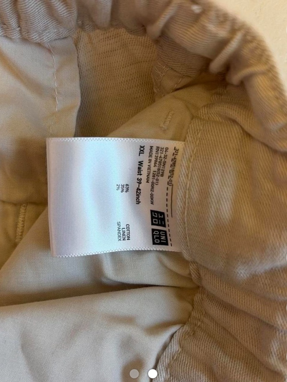 Uniqlo Khaki/Tan Men’s linen Chinos